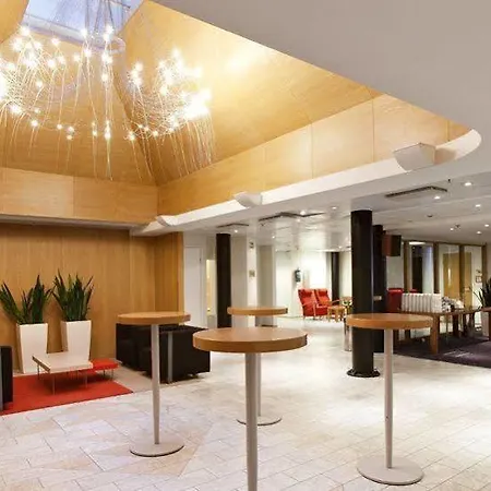 Club Tampereen Kehraeaemoe Daire *