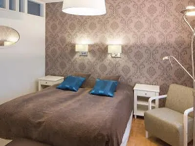 Club Tampereen Kehraeaemoe Apartamento *